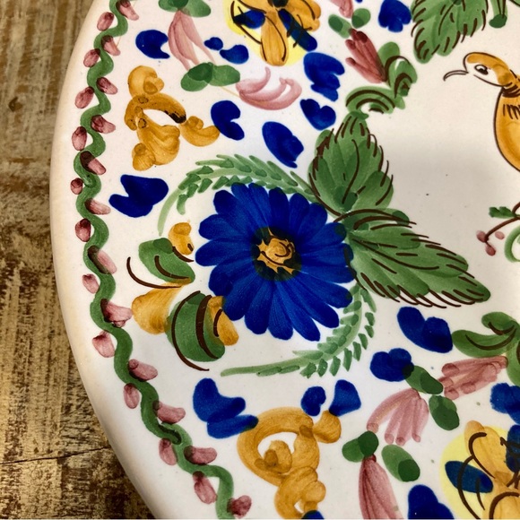 Majolica Wall Hanging 12 1/4” Bird & Flowers Hand Painted El Caballo Cojo Madrid - Picture 6 of 16